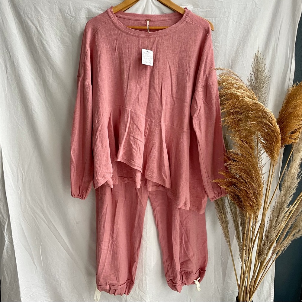FREE PEOPLE || Aloha Autumn Gauze Asymmetrical Set in Sea Petals Pink